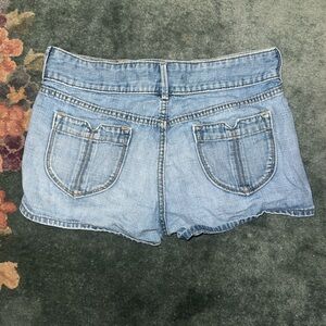 Vintage mid-rise old navy light washed denim shorts size 10
